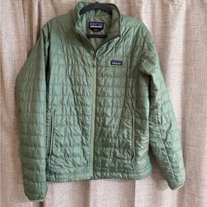Patagonia Men’s Nano Puff Jacket